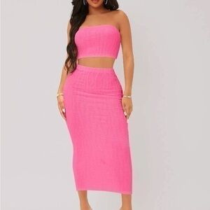 Sexy Textured Crop Tube Top & Pencil Skirt